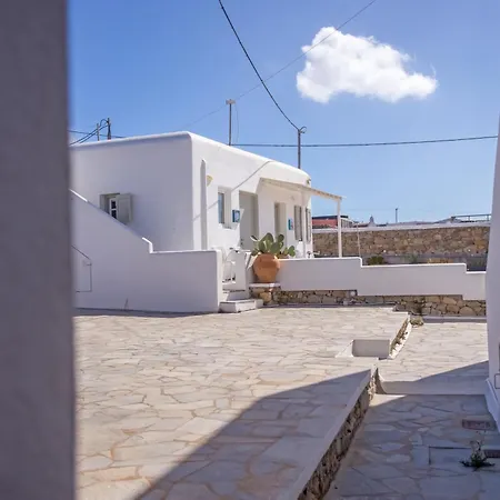 Sing&blossom * Mykonos Town