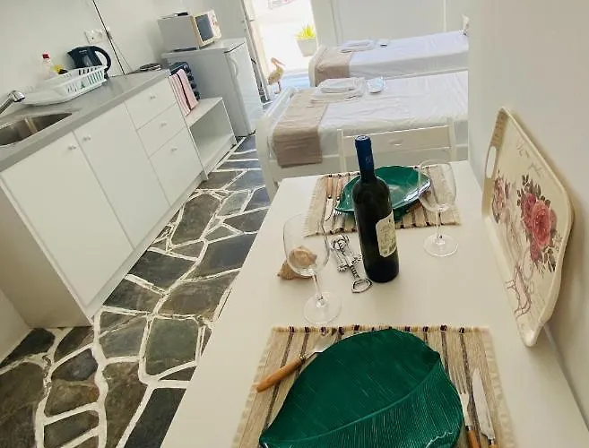 Sing&blossom * Mykonos Town