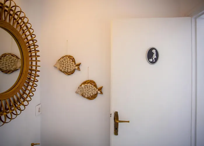 Sing And Blossom Mykonos Town